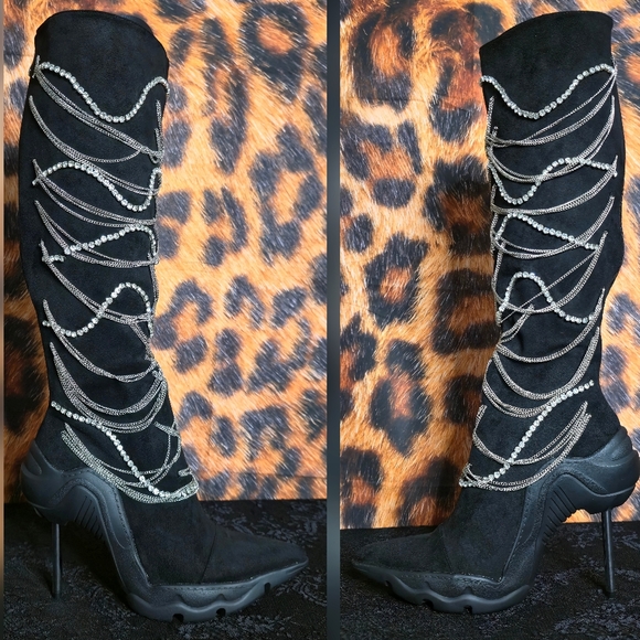 Azalea Wang Taty Suede Embellished Boots - Picture 7 of 11